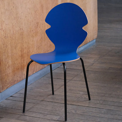 CHAISE LA DISTINGUÉE, bleue