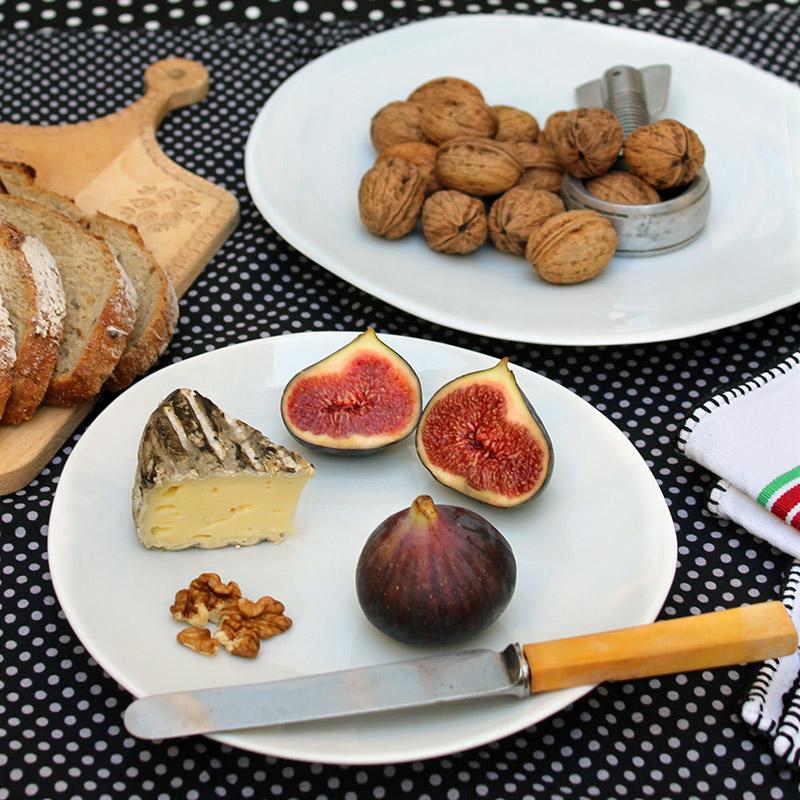 PETITE ASSIETTE AFFAMÉE